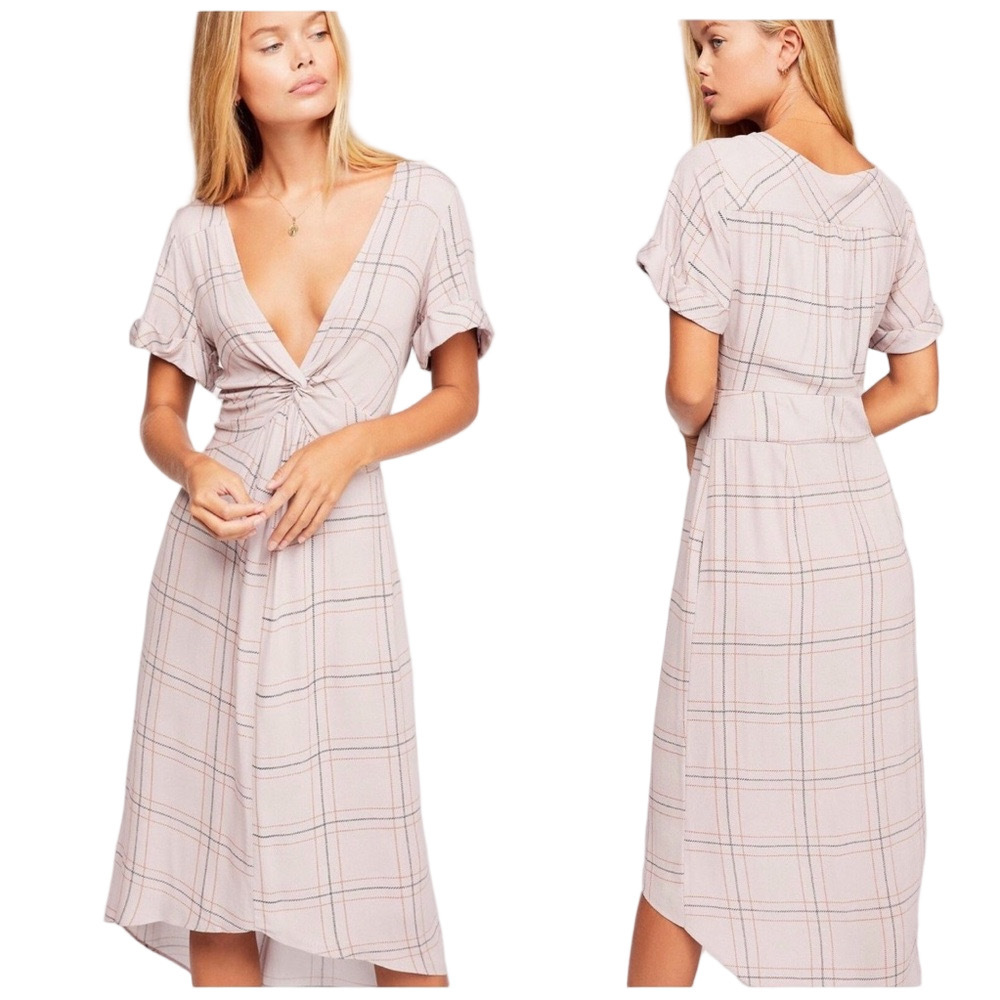 🚀Free People size M V-Neck Bon Bon plaid Grid printed Twist short sleeve GUC
